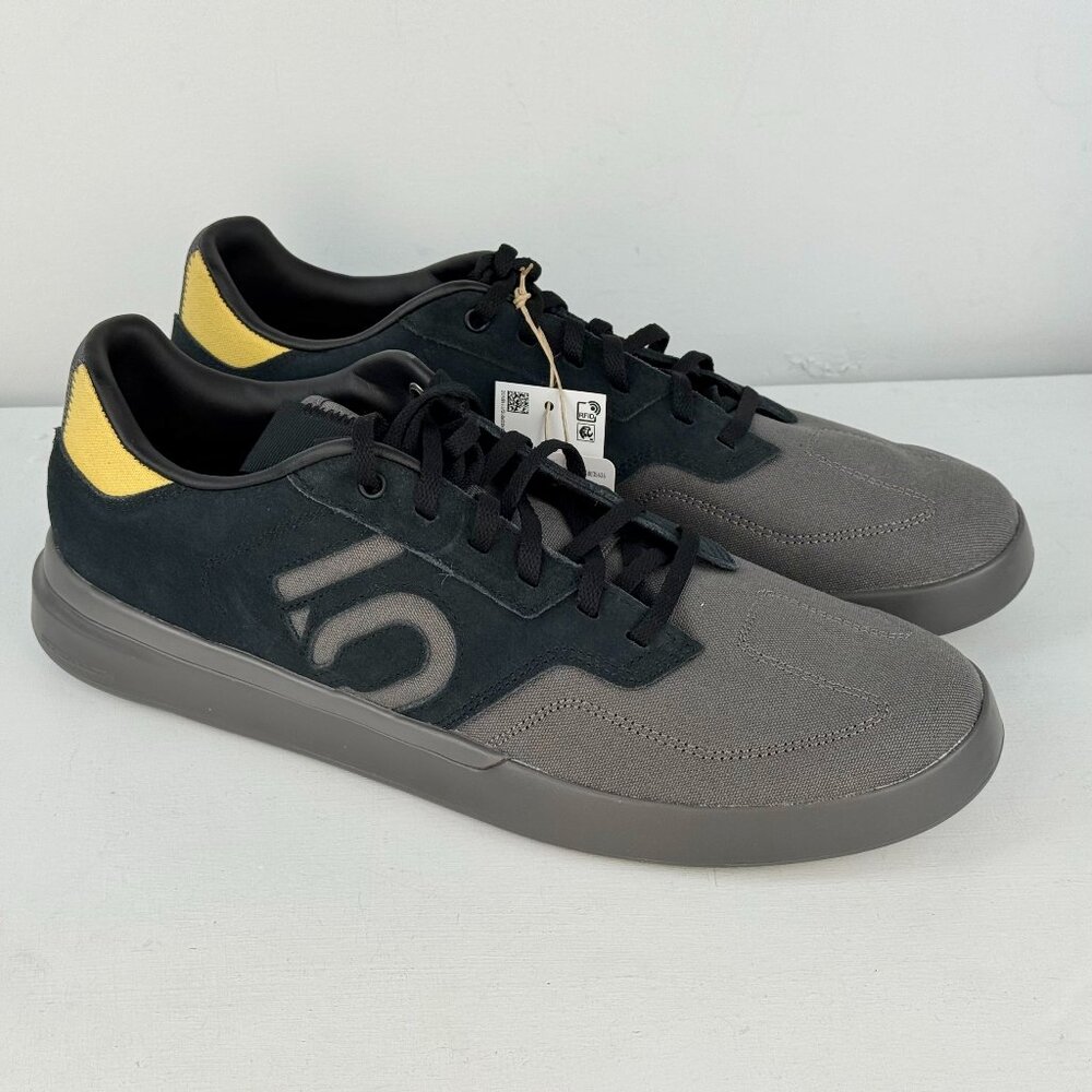 Men's 10-Adidas 5.10 Five Ten Sleuth DLX Canvas Mountain Bike Shoes - Black/Oat